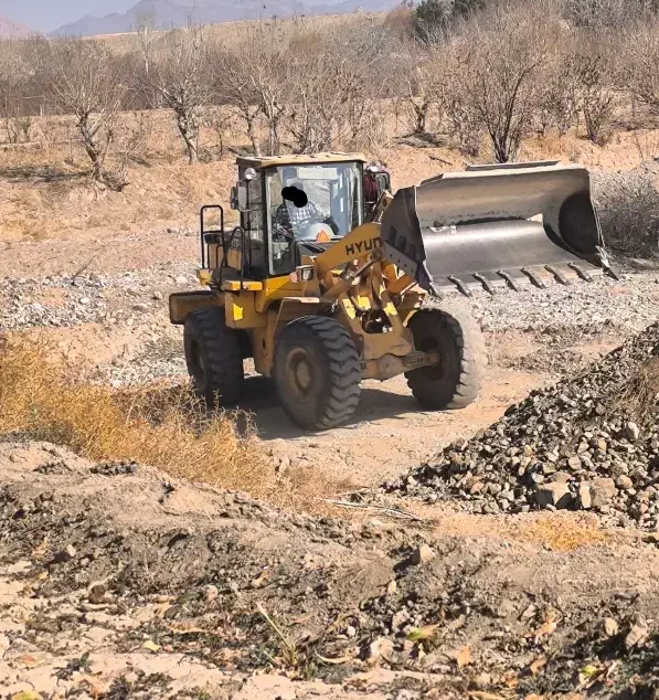 اجاره لودر پاکت۴.۵ تن|خدمات حمل و نقل|تربتحیدریه, شهدا|دیوار