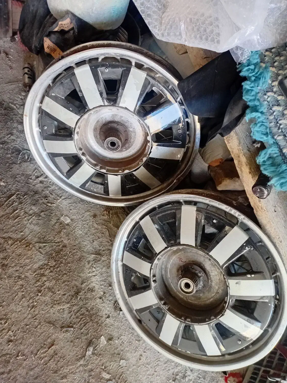 لوازم ایژ روسی|قطعات یدکی و لوازم جانبی|مشهد, کوشش|دیوار