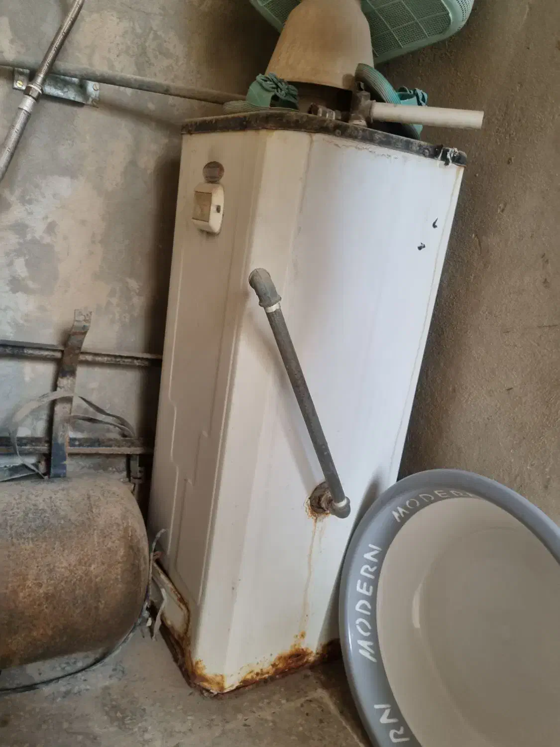 آبگرمکن|آبگرمکن، پکیج، شوفاژ|امیدیه, |دیوار