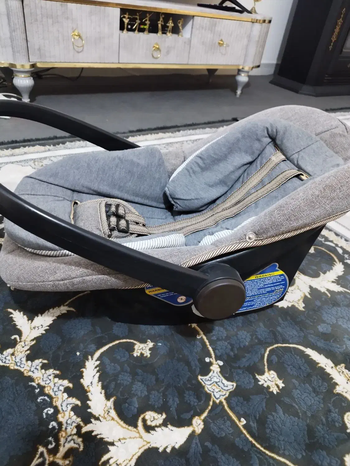 گهواره و کریر کاملا نو|اسباب و اثاث بچه|قم, علی آباد سعدگان|دیوار