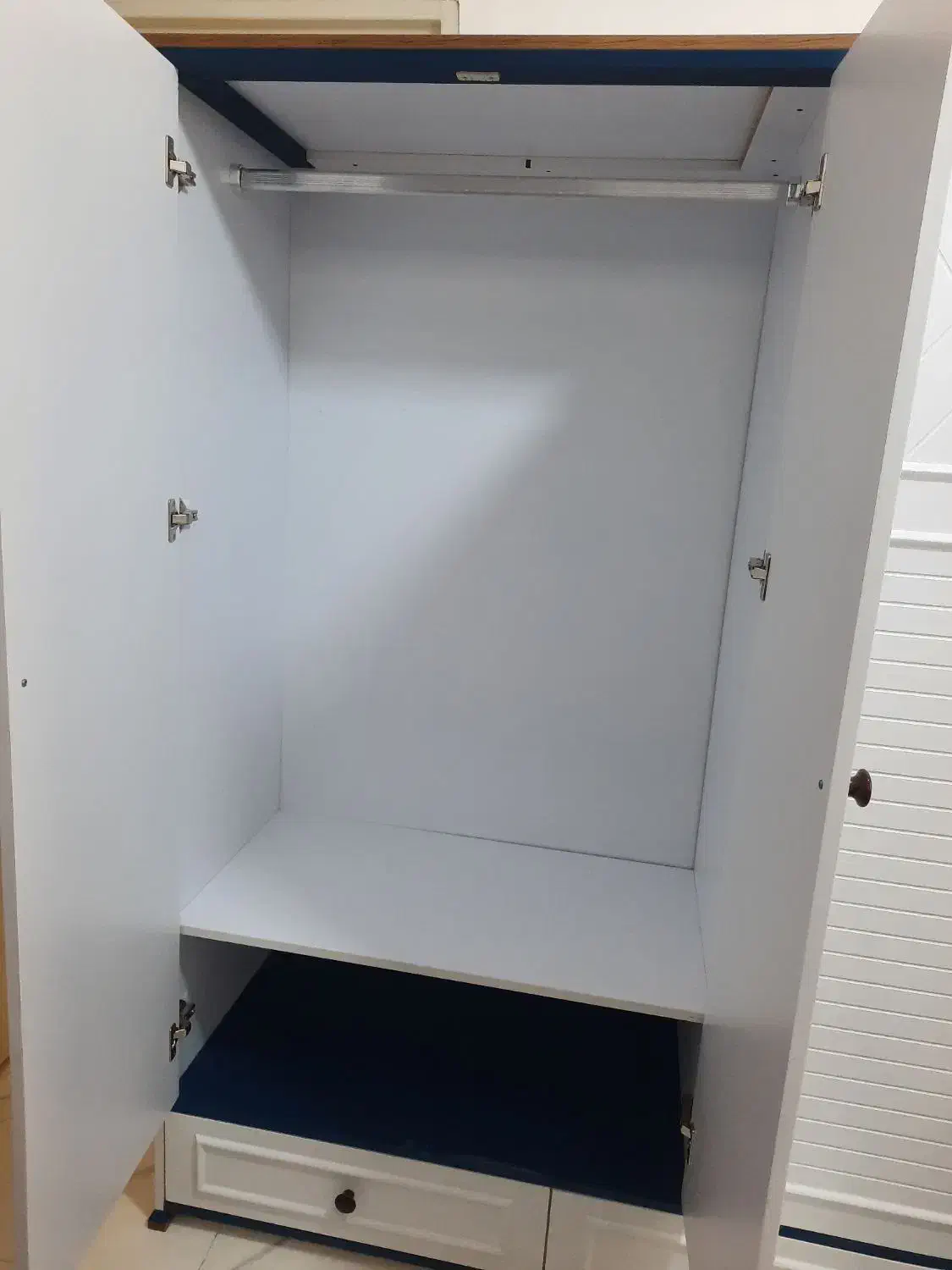 کمد‌نوجوان‌‌|جاکفشی، کمد، دراور|سمنان, |دیوار