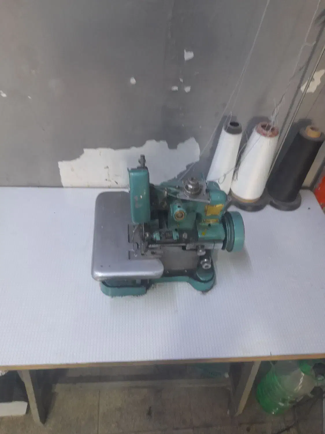 فروش چرخ سردوز پروانه تمیز سالم بدون دینام|لوازم خیاطی و بافتنی|ششطراز, |دیوار