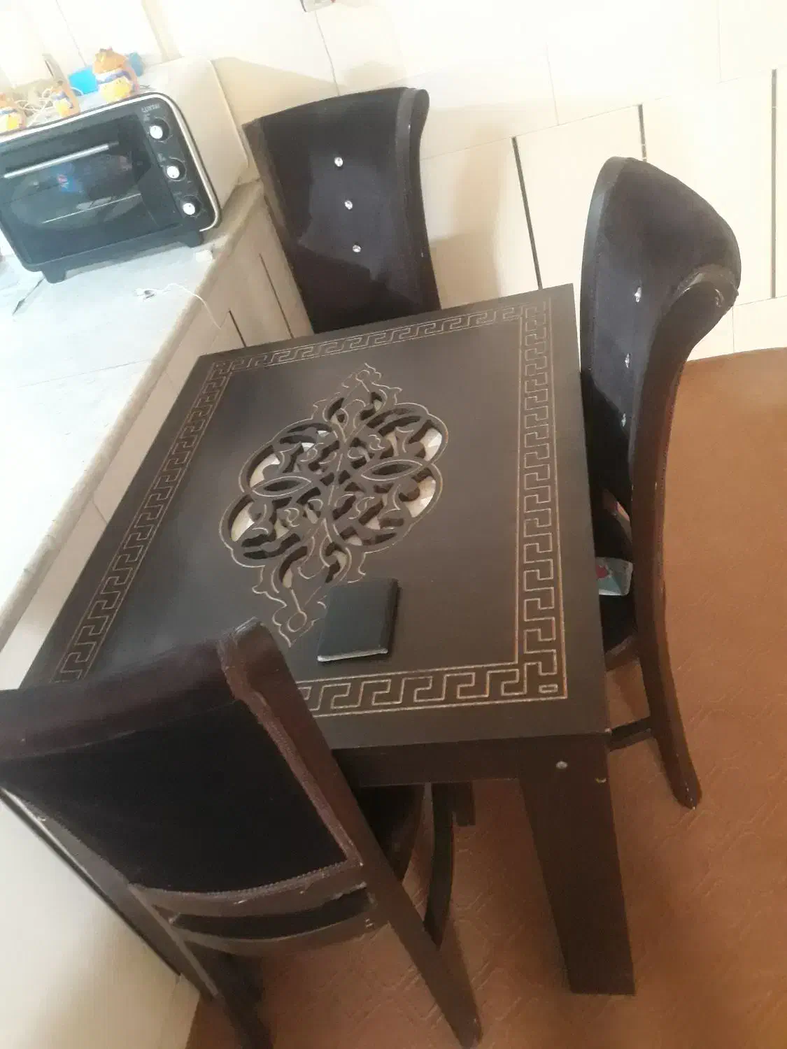 میزناهارخوری|میز و صندلی غذاخوری|برخوار, |دیوار