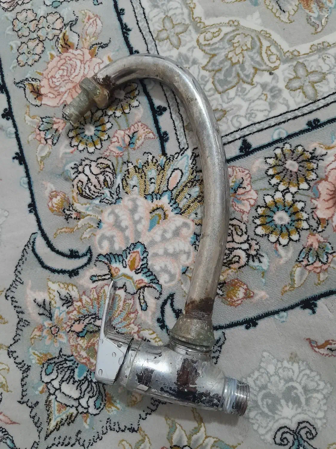 شیر دستشویی ورشویی|لوازم سرویس بهداشتی|بجنورد, |دیوار