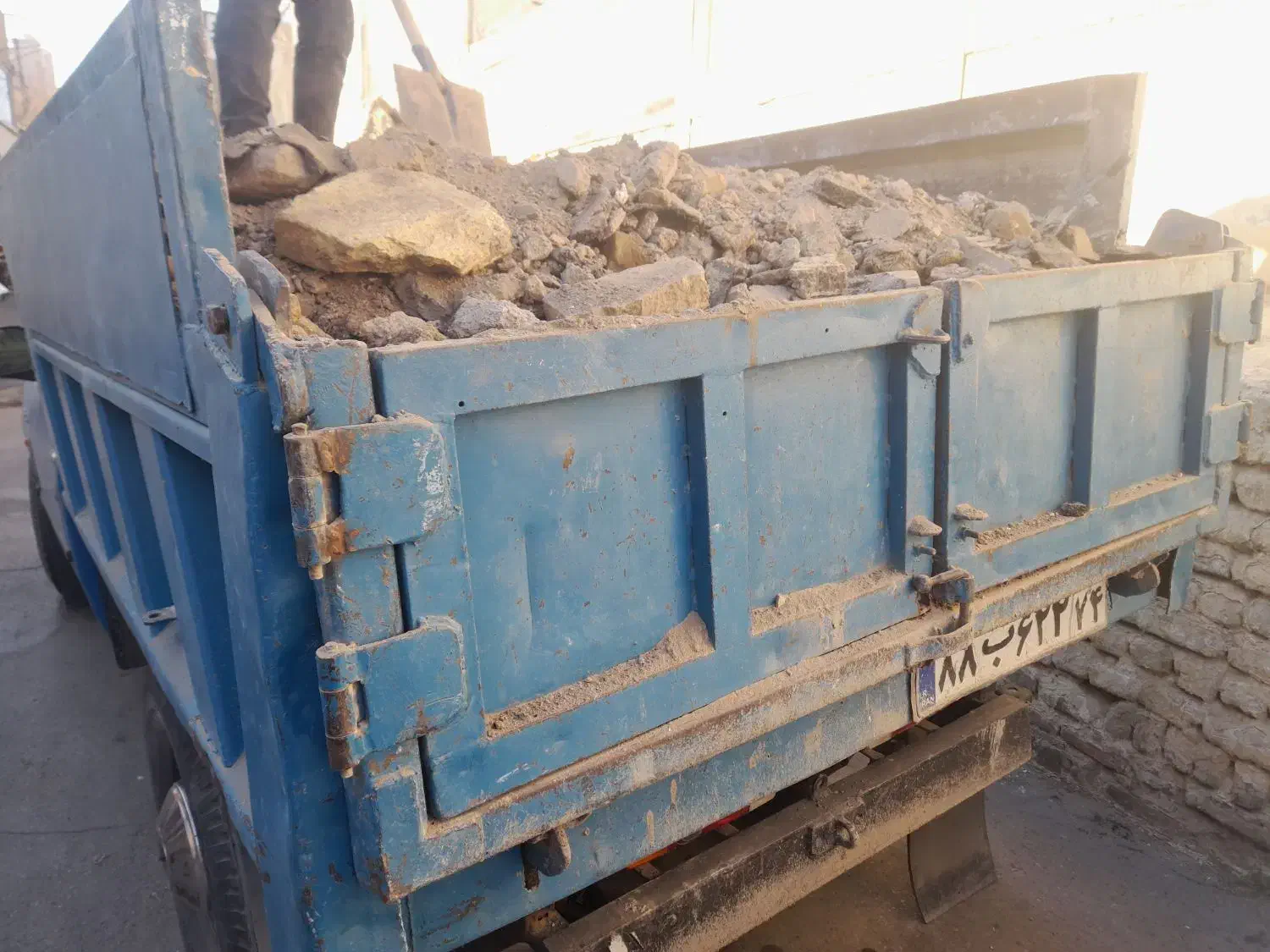 حمل نخاله ومصالح با نیسان کمپرسی وکارگر|خدمات حمل و نقل|مشهد, مصلی (کارمندان اول)|دیوار