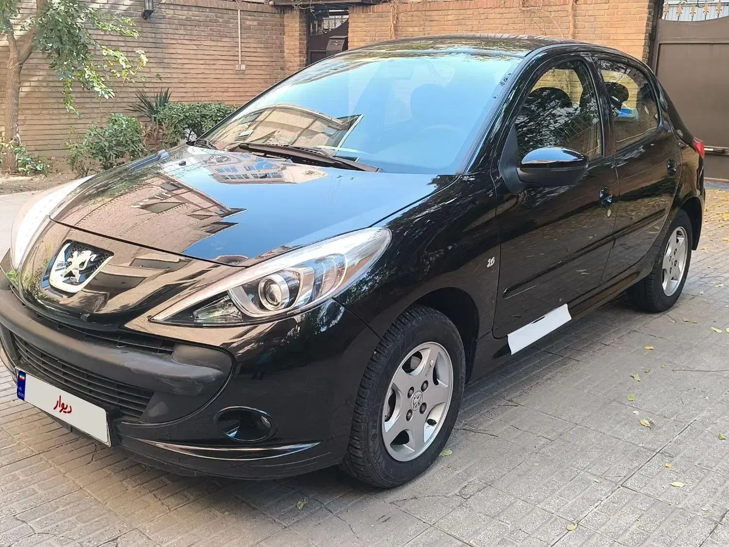 207 پانا اتوماتیک کم کار بی رنگ|خودرو سواری و وانت|تهران, عباسآباد|دیوار