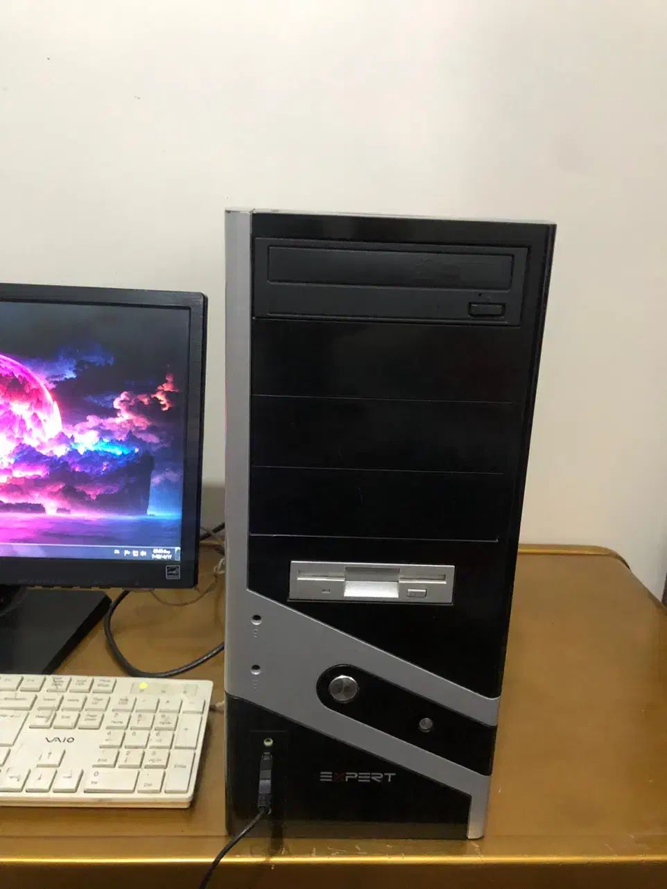 کامپیوتر DDR3 کامل با مانیتور LED|رایانه رومیزی|کرج, فاز ۳ گوهردشت|دیوار