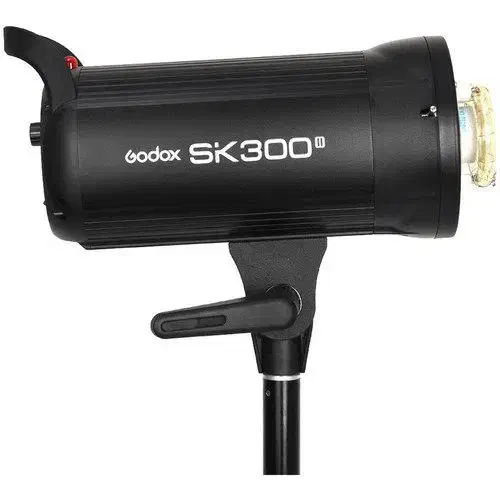 کیت فلاش نورپردازی Godox SK300 ii|دوربین عکاسی و فیلم‌برداری|تهران, زعفرانیه|دیوار