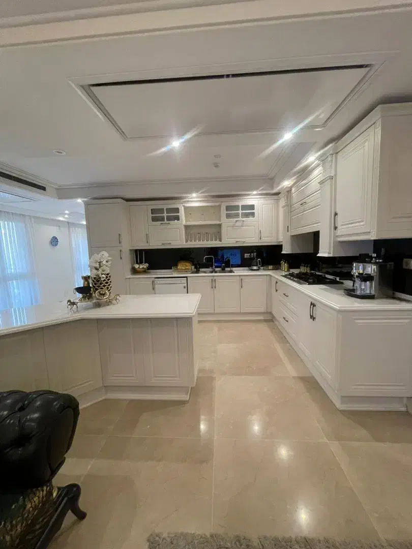 ۱۱۰متر بازسازی شده مناسب زوجین دیباجی