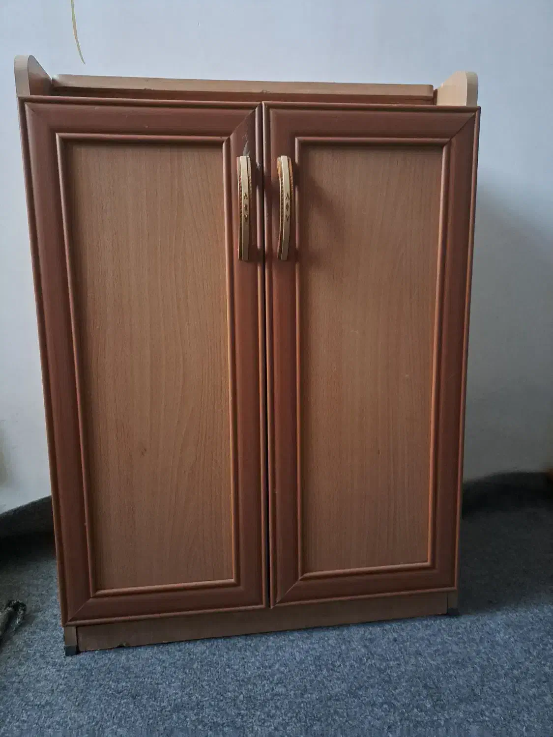 جاکفشی|جاکفشی، کمد، دراور|شوط, |دیوار