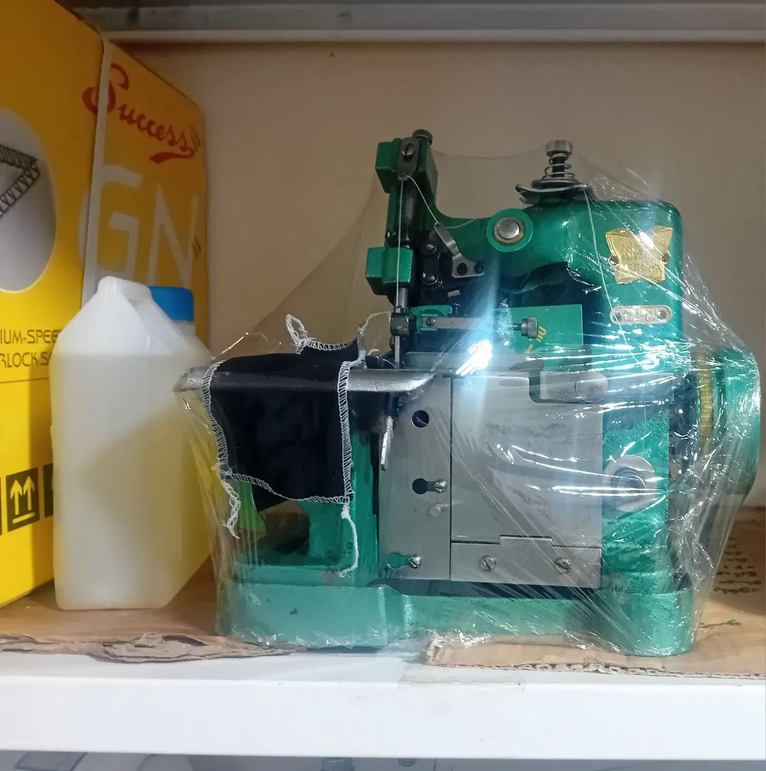 چرخ خیاطی سردوز۳نخ(فروشگاه وتعمیرگاه چرخ کسری)|چرخ خیاطی و ریسندگی|آمل, |دیوار