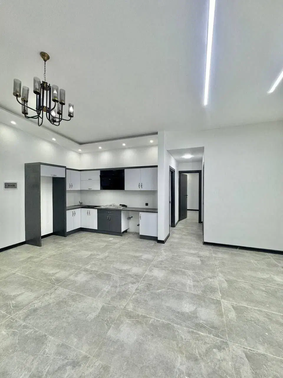 ویلا 200متری پلاک اول جنگل / نوساز با سند / 2م کل|فروش خانه و ویلا|آمل, |دیوار