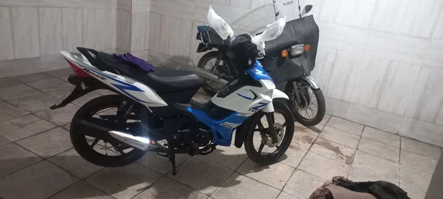 تی وی اس راکز tvs|موتورسیکلت|تهران, شهرک فردوس (حسینی)|دیوار