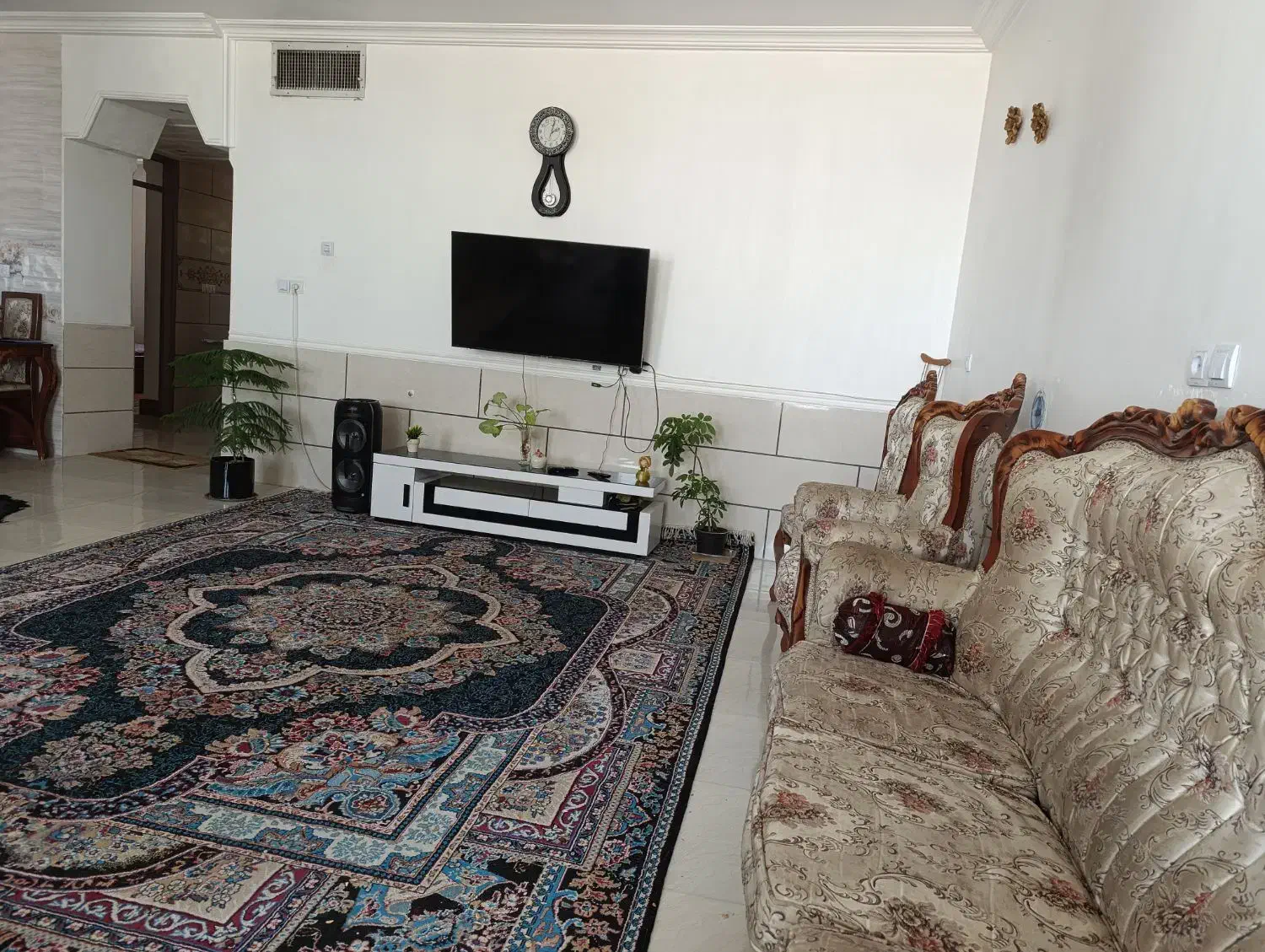 منزل مبله ویلایی مرتب با تمام امکانات|اجارهٔ کوتاه‌مدت آپارتمان و سوئیت|شیراز, دوکوهک|دیوار