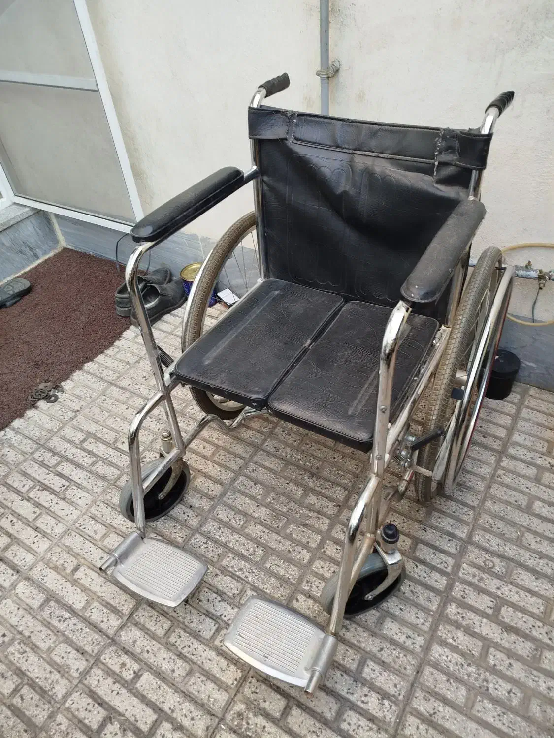 تعمیر و فروش قطعات ویلچر معمولی|آرایشی، بهداشتی، درمانی|تبریز, |دیوار