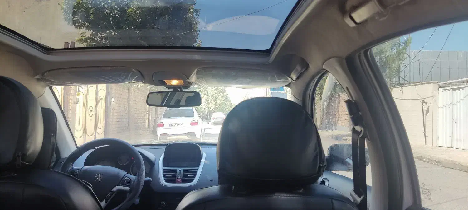 207مدل ۱۴۰۳|خودرو سواری و وانت|کوهدشت, |دیوار