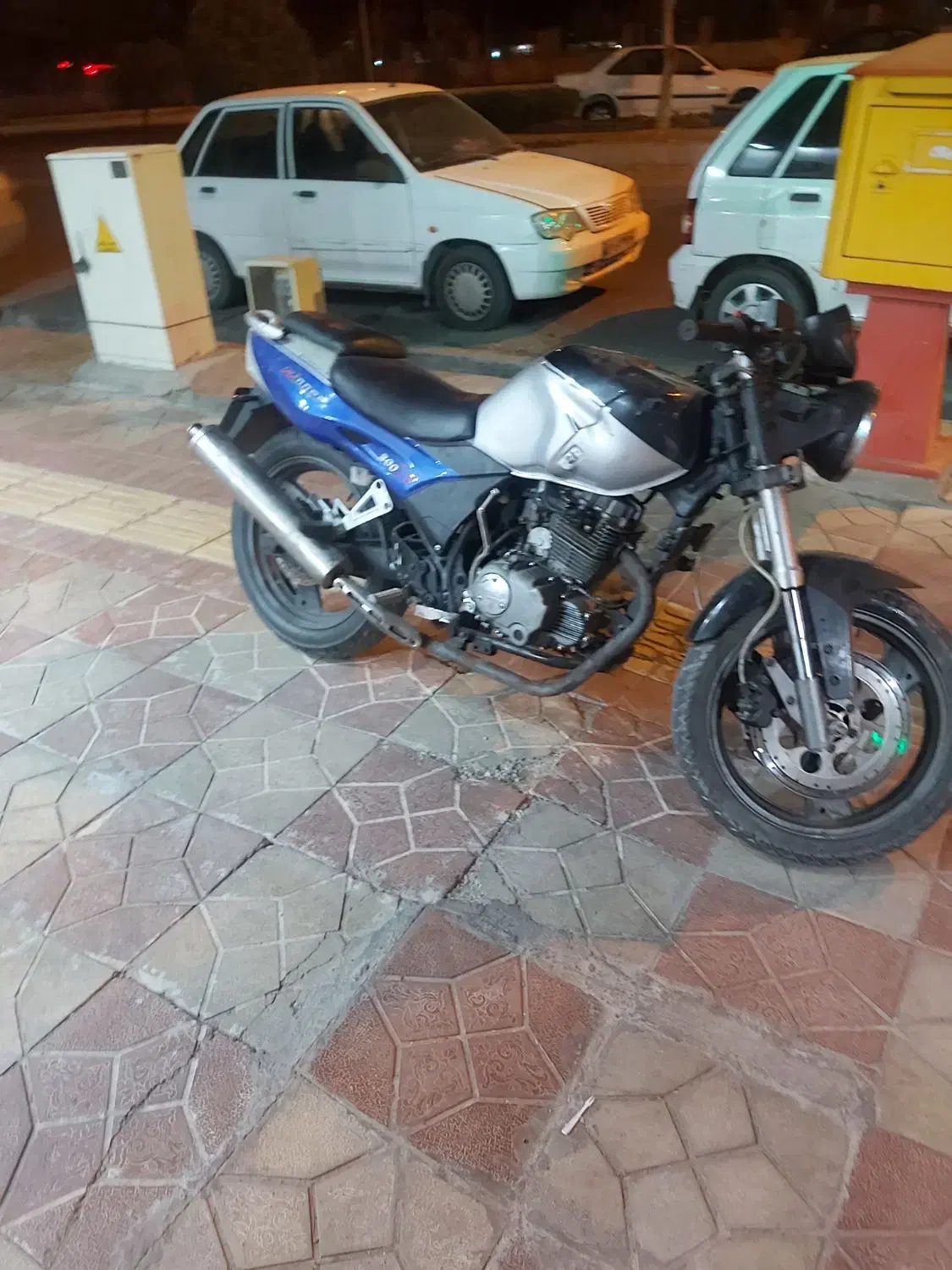 موتور وینر|موتورسیکلت|سرداران, |دیوار