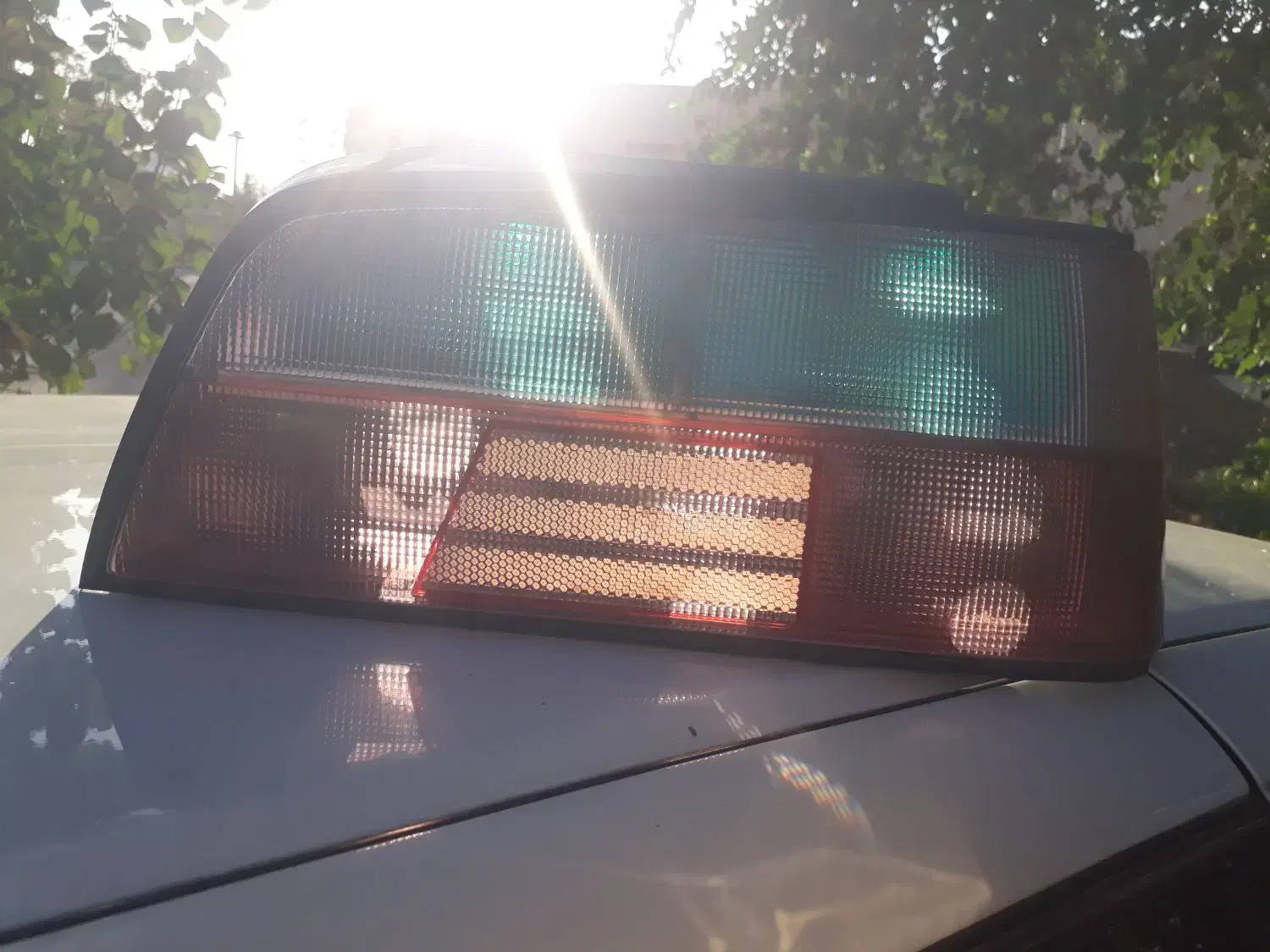 چراغ ترمز پژو پرشیا|قطعات یدکی و لوازم جانبی|تهران, پارک شهر|دیوار