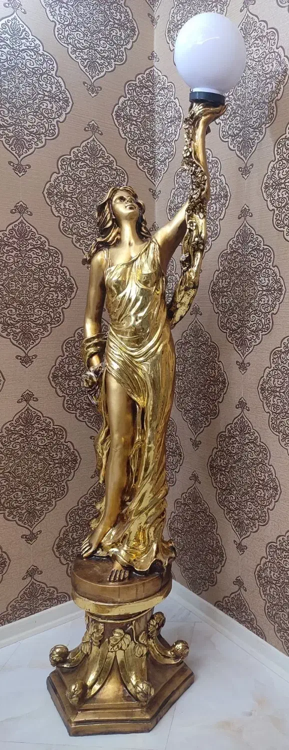 تندیس کنار سالنی فایبر گلاس قابل روشنایی|مجسمه، تندیس، ماکت|نیشابور, دارایی|دیوار