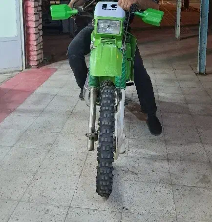 kmx200 مدارک دار کاوازاکی تریل|موتورسیکلت|گناباد, |دیوار