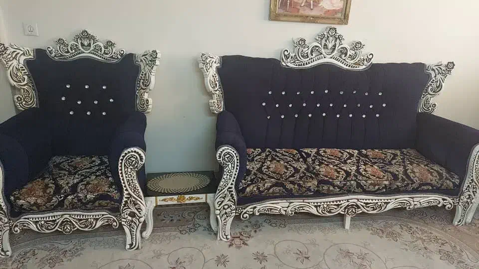 مبل ۷ نفره سورمه ای|مبلمان خانگی و میز عسلی|تهران, دهم فروردین|دیوار