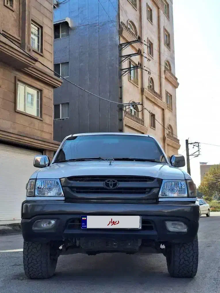 هایلوکس دو کابین بلند تایگر ۲۰۰۱|خودرو سواری و وانت|آمل, |دیوار