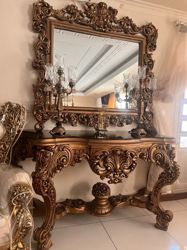 اینه کنسول|بوفه، ویترین، کنسول|تهران, آبشار تهران (دریاچه)|دیوار