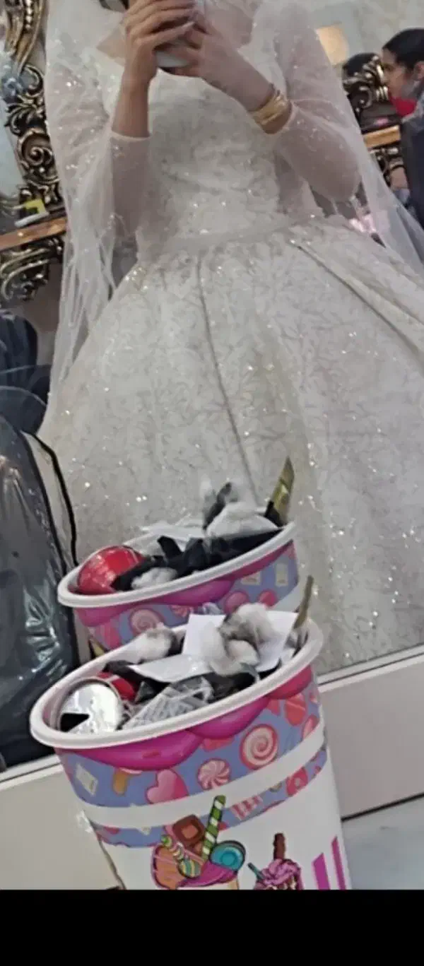 لباس عروس|لباس|کرج, دهقان ویلا|دیوار