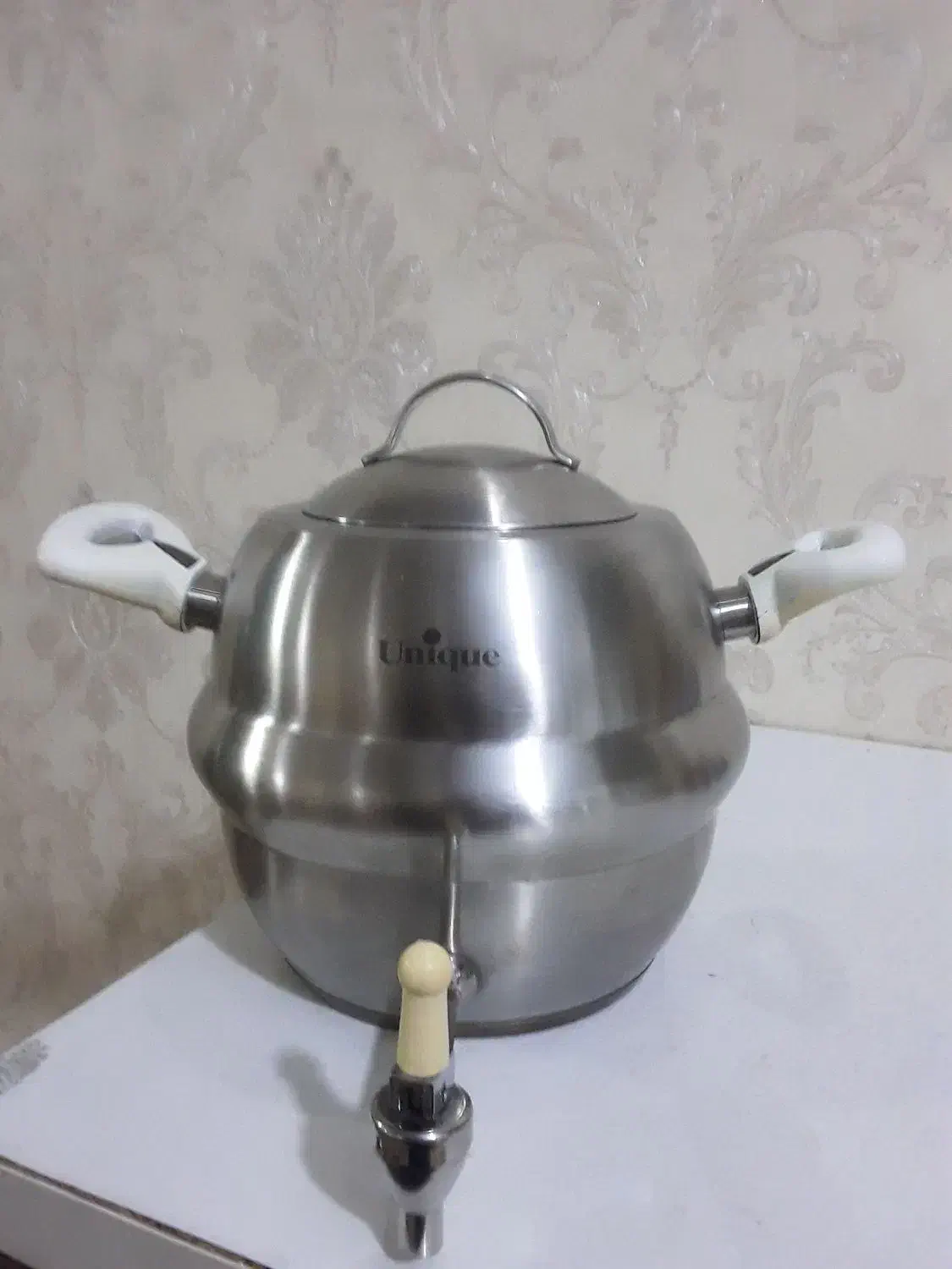 کتری|قوری، کتری، قهوه‌ساز دستی|اندیشه, اندیشه فاز ۱|دیوار