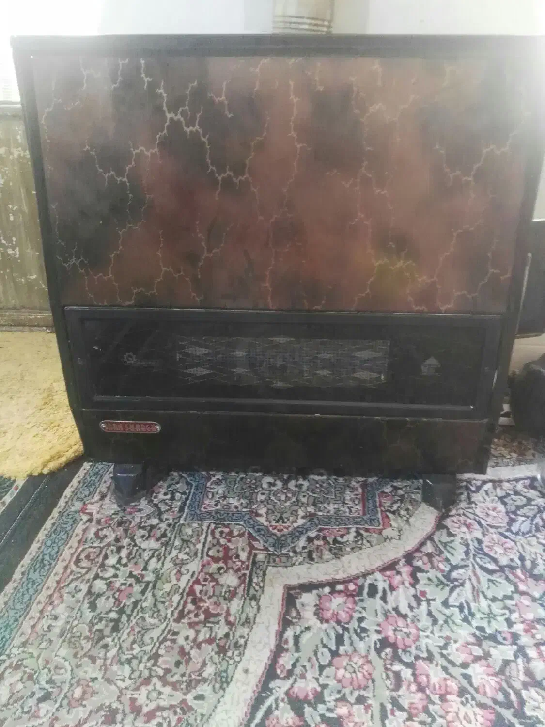 بخاری درحدنو جنس بدنه محکم مثل بخاری الان نیست|بخاری، هیتر، شومینه|ماهان, |دیوار