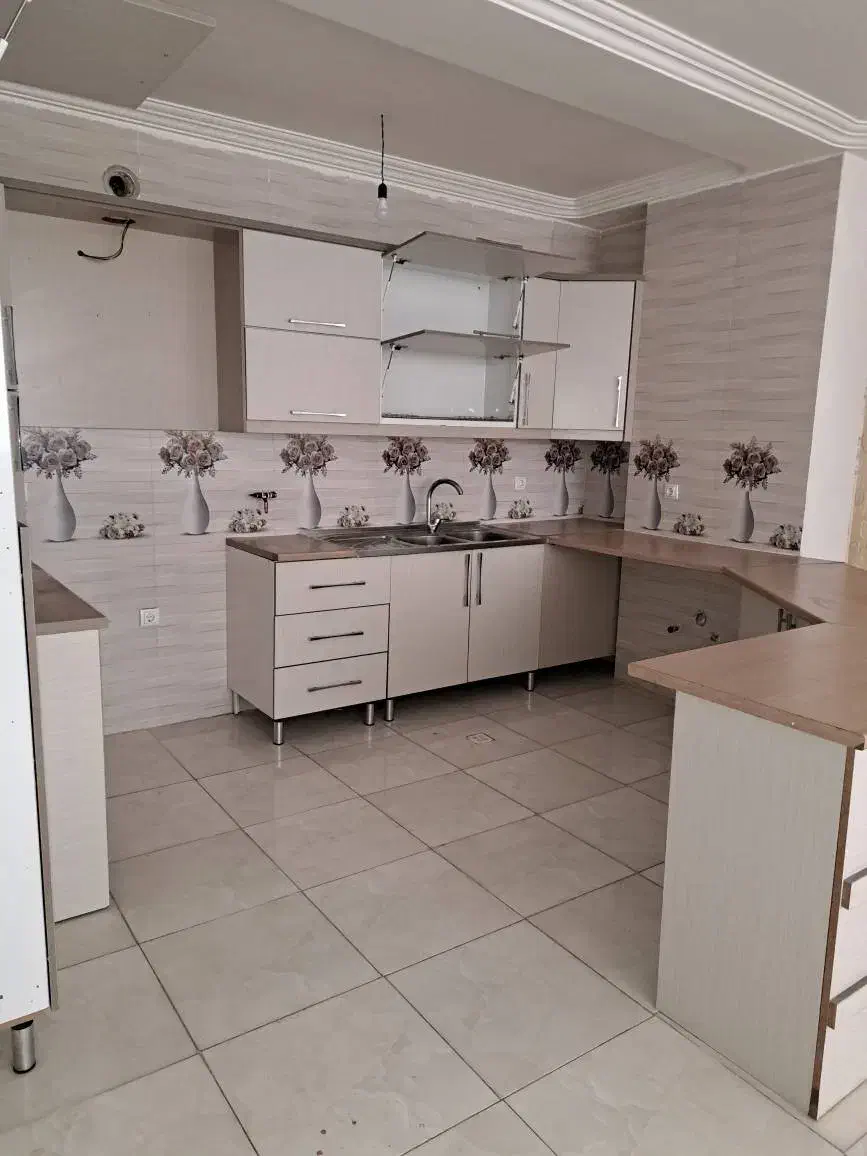 اجاره آپارتمان دوخوابه ۱۰۰ متری در صدرا|اجارهٔ آپارتمان|صدرا-فارس, فاز ۲|دیوار