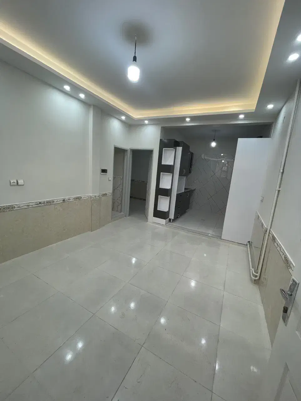 اجاره آپارتمان ۴۵ متری حصارک پایین|اجارهٔ آپارتمان|اسلامشهر, شهرک سعیدیه|دیوار