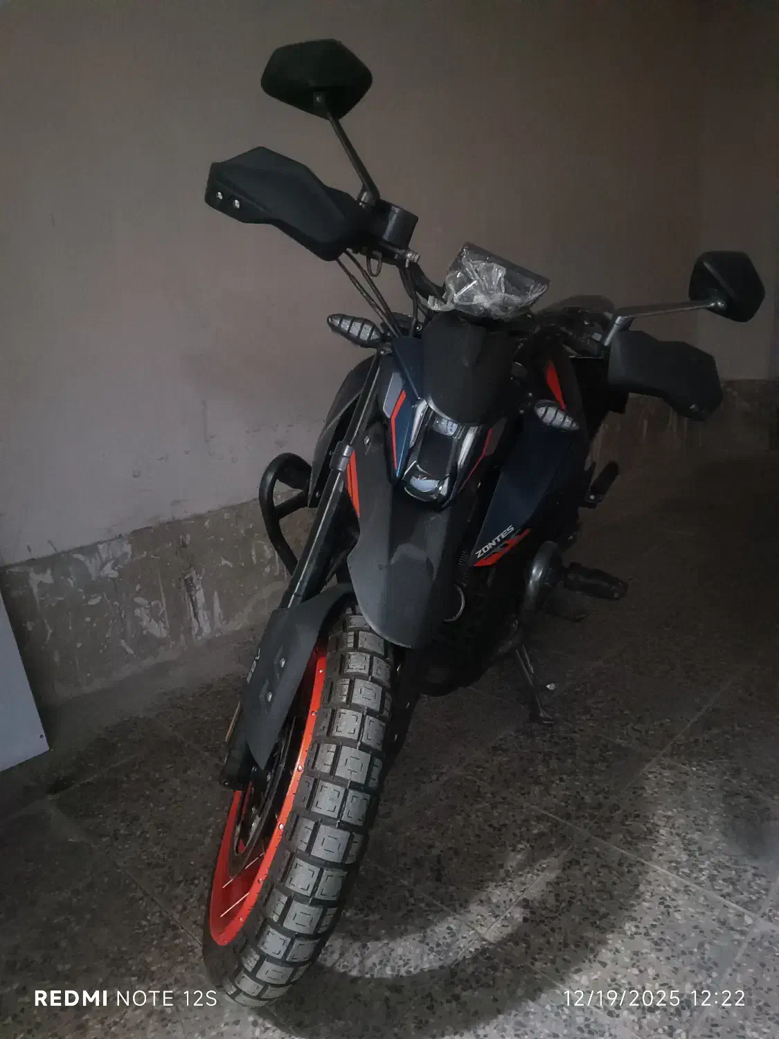 Zontes Z2 200 U1 زونتس|موتورسیکلت|رودهن, |دیوار