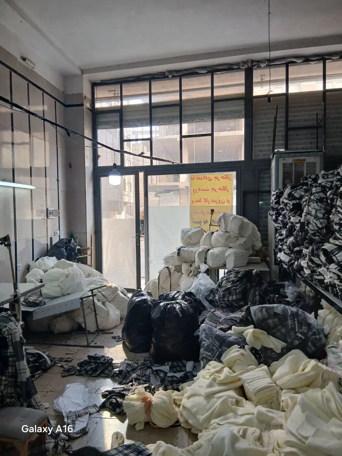 به یک وسط کار نیازمندیم|استخدام صنعتی، فنی، مهندسی|نسیمشهر, |دیوار