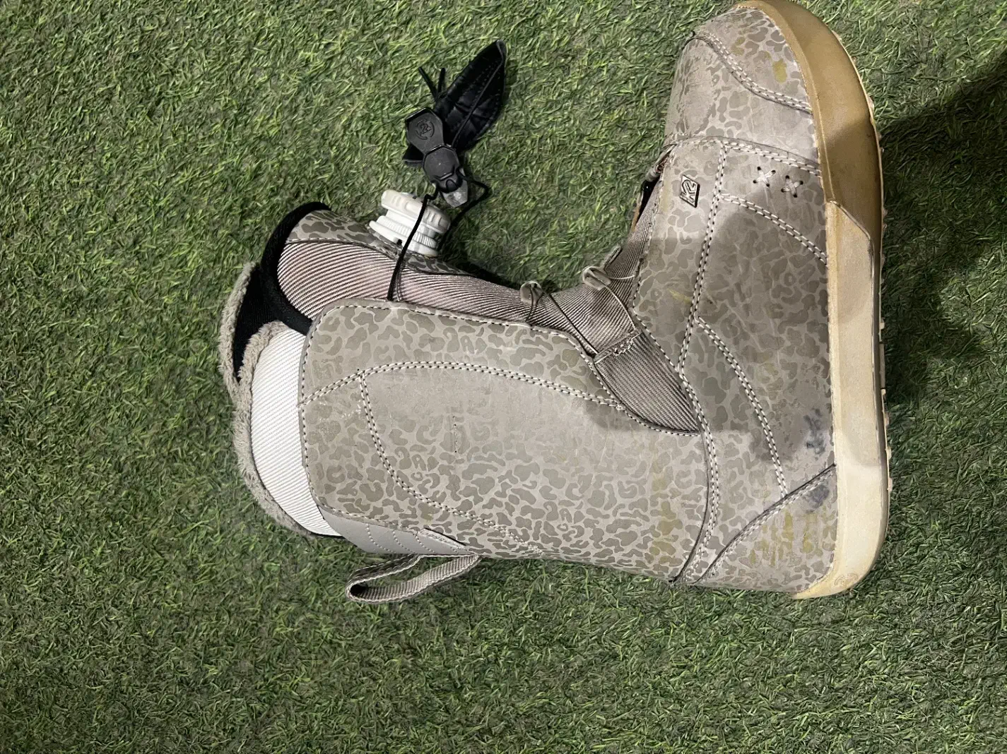 برند برتون سایز ۴۴ بوت اسنوبرد|ورزشهای زمستانی|تهران, سیمای ایران|دیوار