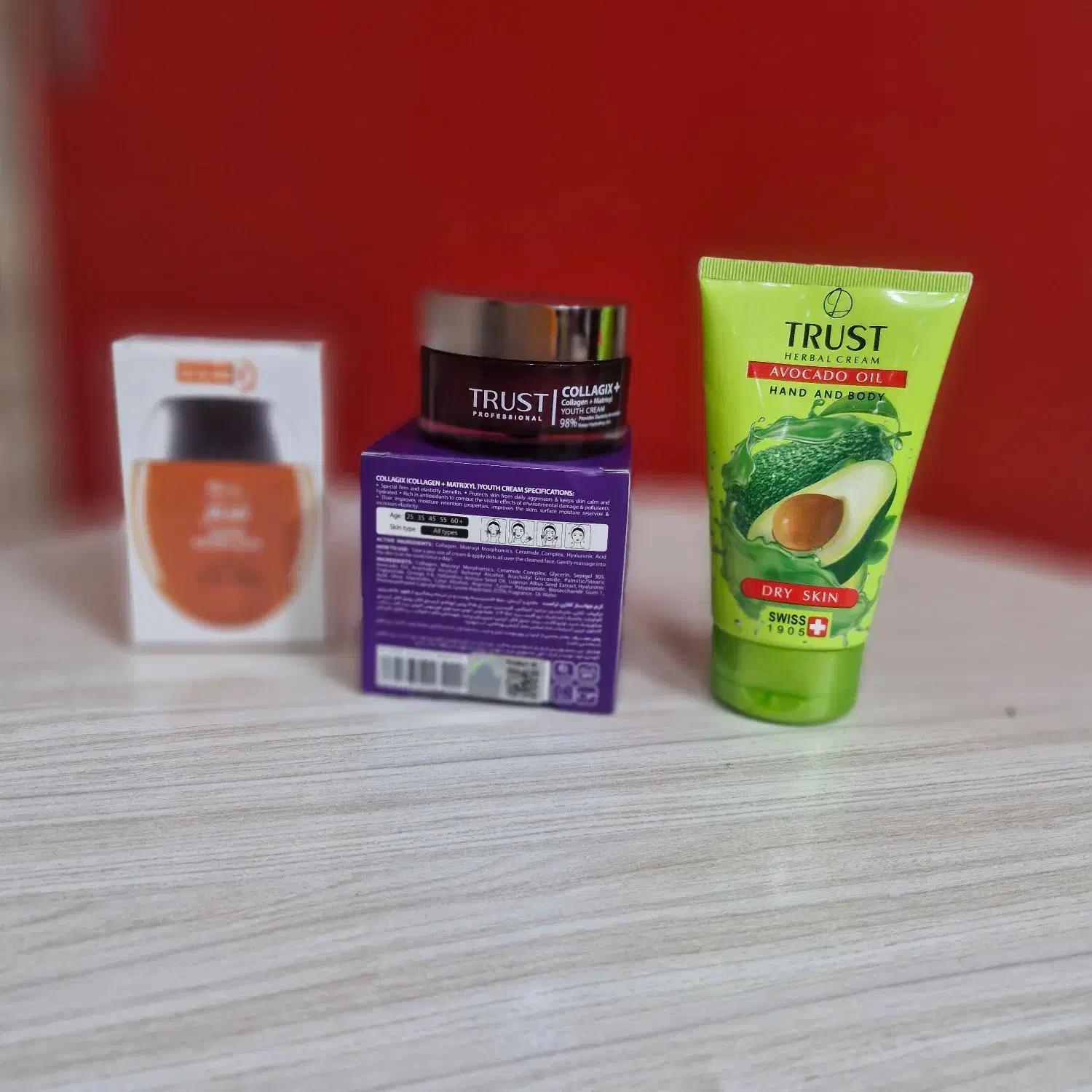 فروش محصولات مراقبتی پوست و مو|استخدام بازاریابی و فروش|سبزوار, زینبیه|دیوار