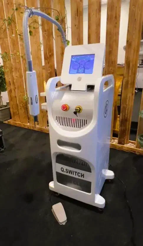 لیزر Q switch ریموو تتو و جوانساز وایتنینگ|آرایشی، بهداشتی، درمانی|اهواز, کیانپارس |دیوار