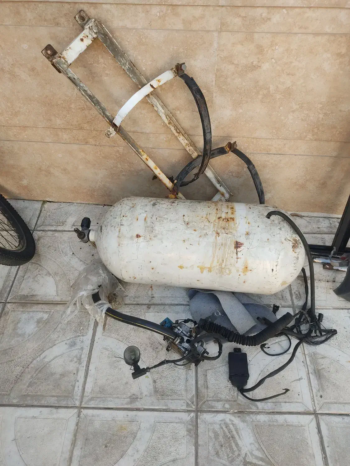 گاز سی ان جی کامل ۱۲کیلویی|قطعات یدکی و لوازم جانبی|اهر, |دیوار