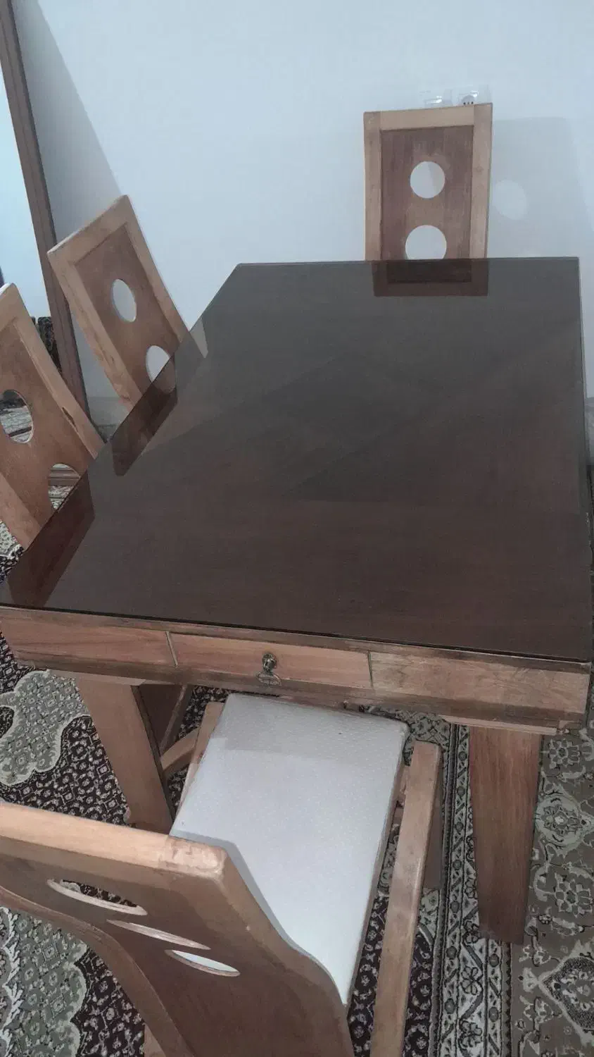 میز نهار خوری|میز و صندلی غذاخوری|بجنورد, |دیوار