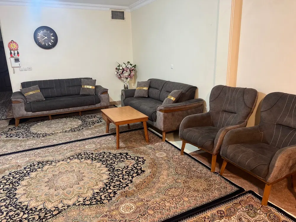 مبل و عسلی|مبلمان خانگی و میز عسلی|تهران, خاک سفید|دیوار