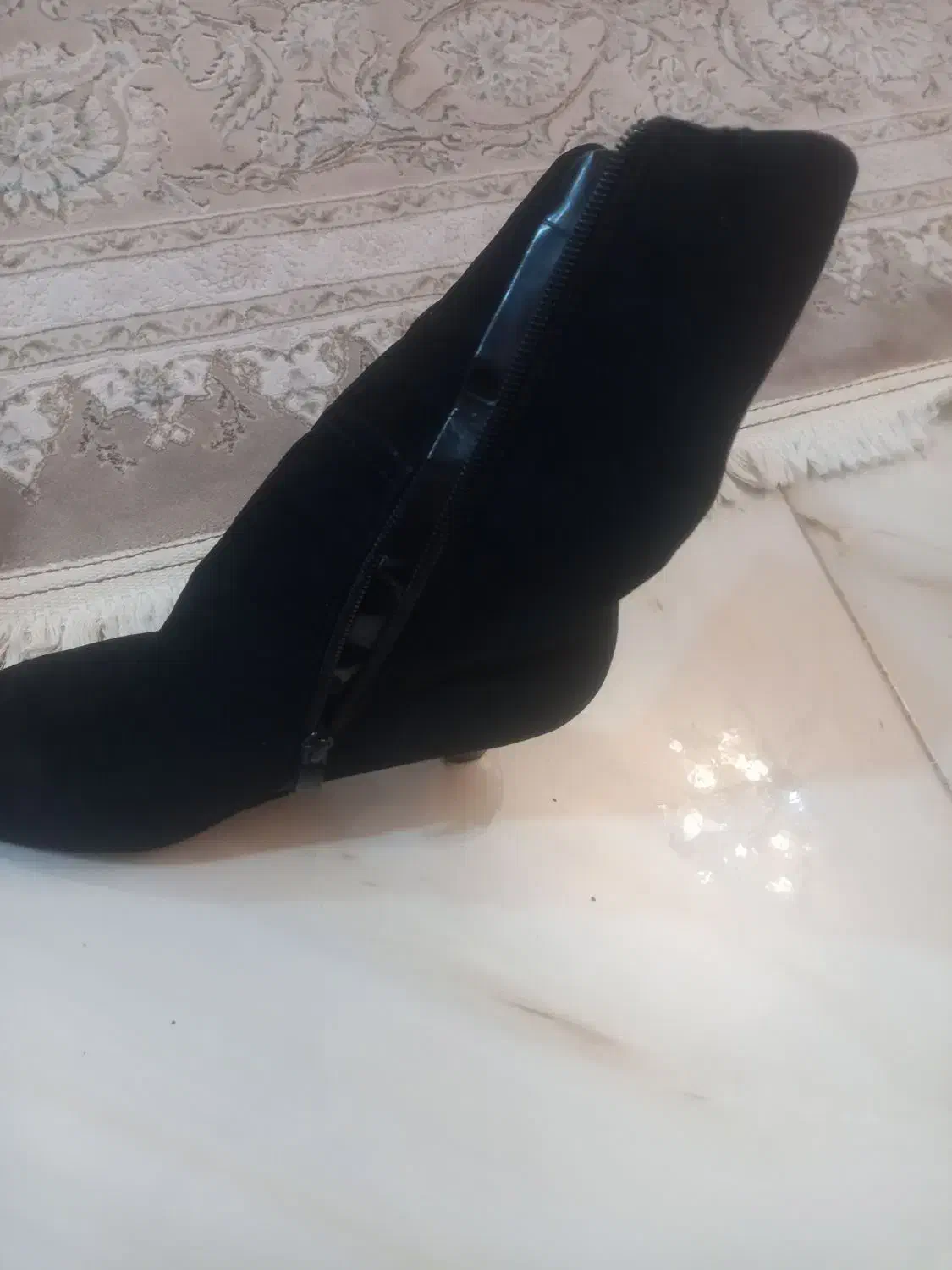 نیم پوت|کیف، کفش، کمربند|پرند, فاز ۶|دیوار