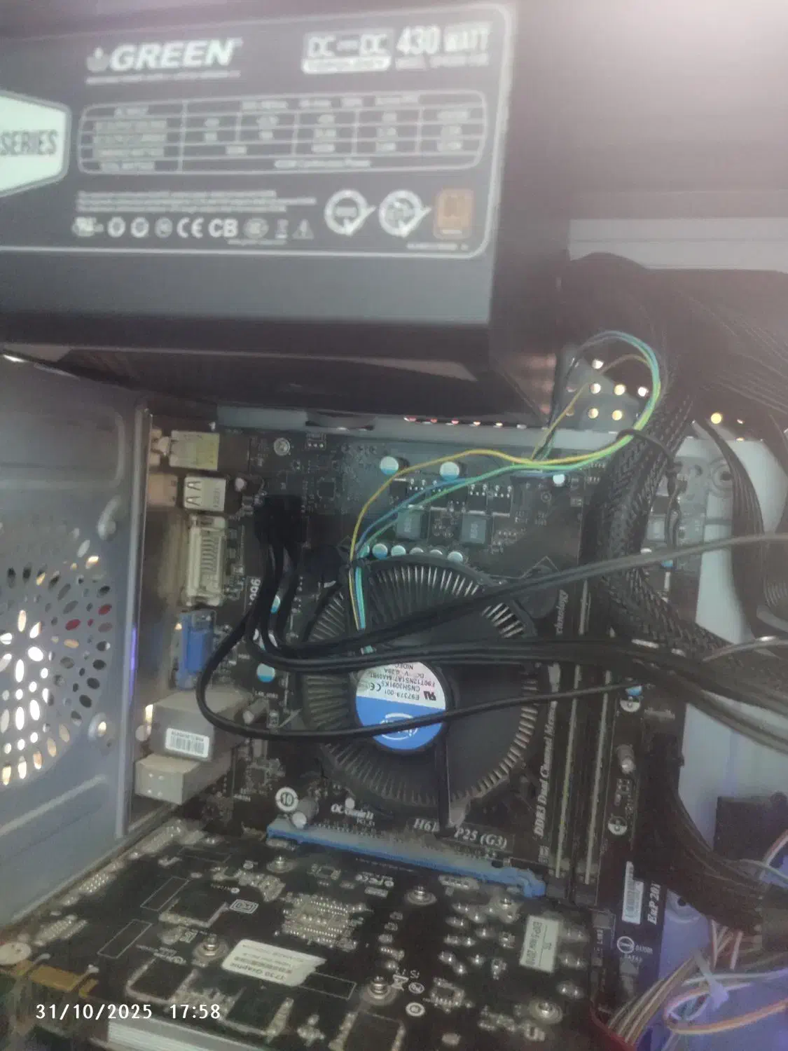 کیس کامپیوتر|رایانه رومیزی|بم, |دیوار