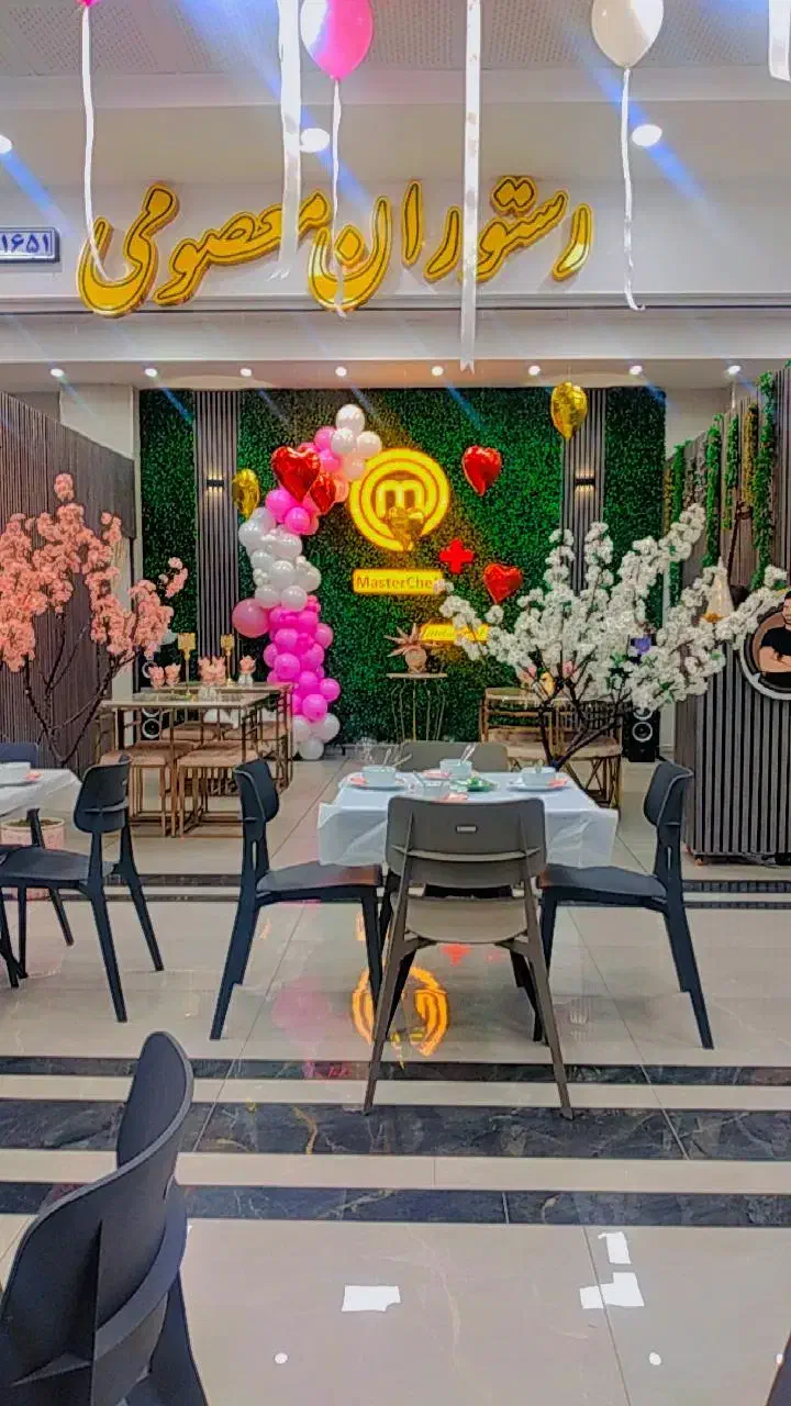 درخواست کادر آشپزخانه(کمک اشپز)وسالن کار|استخدام خدمات فروشگاه و رستوران|سهند, |دیوار