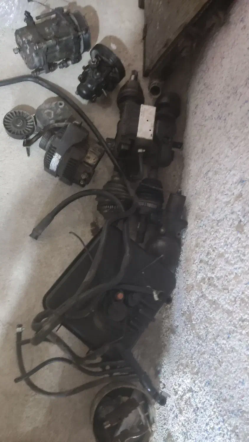 قطعات استوک زانتیا۲۰۰۰|قطعات یدکی و لوازم جانبی|یاسوج, |دیوار