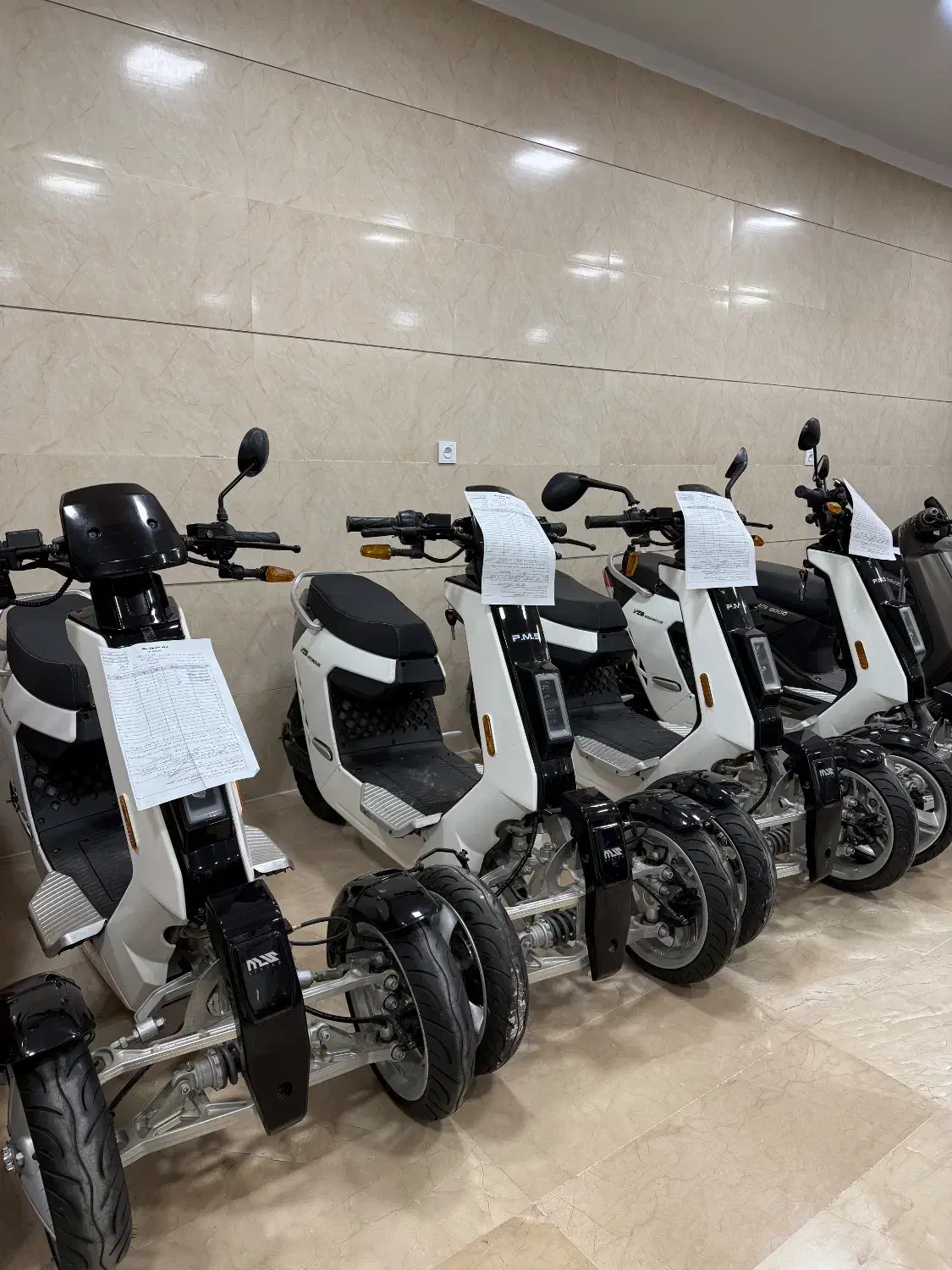 موتوربرقی و لوازم موتور مزایده|موتورسیکلت|تهران, گمرک|دیوار