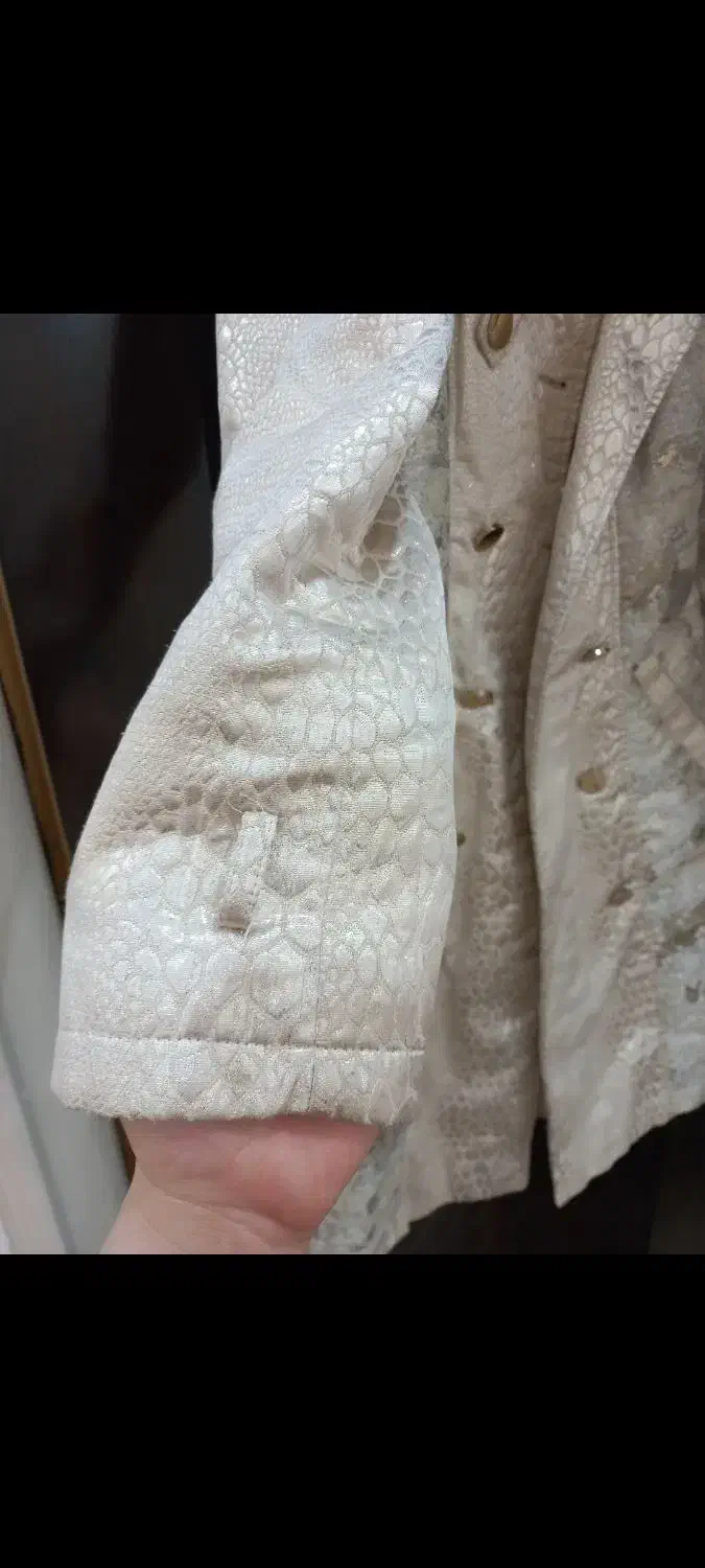 تعدادی پالتو مناسب فصل شیک و جنس خوب|لباس|بروجرد, |دیوار