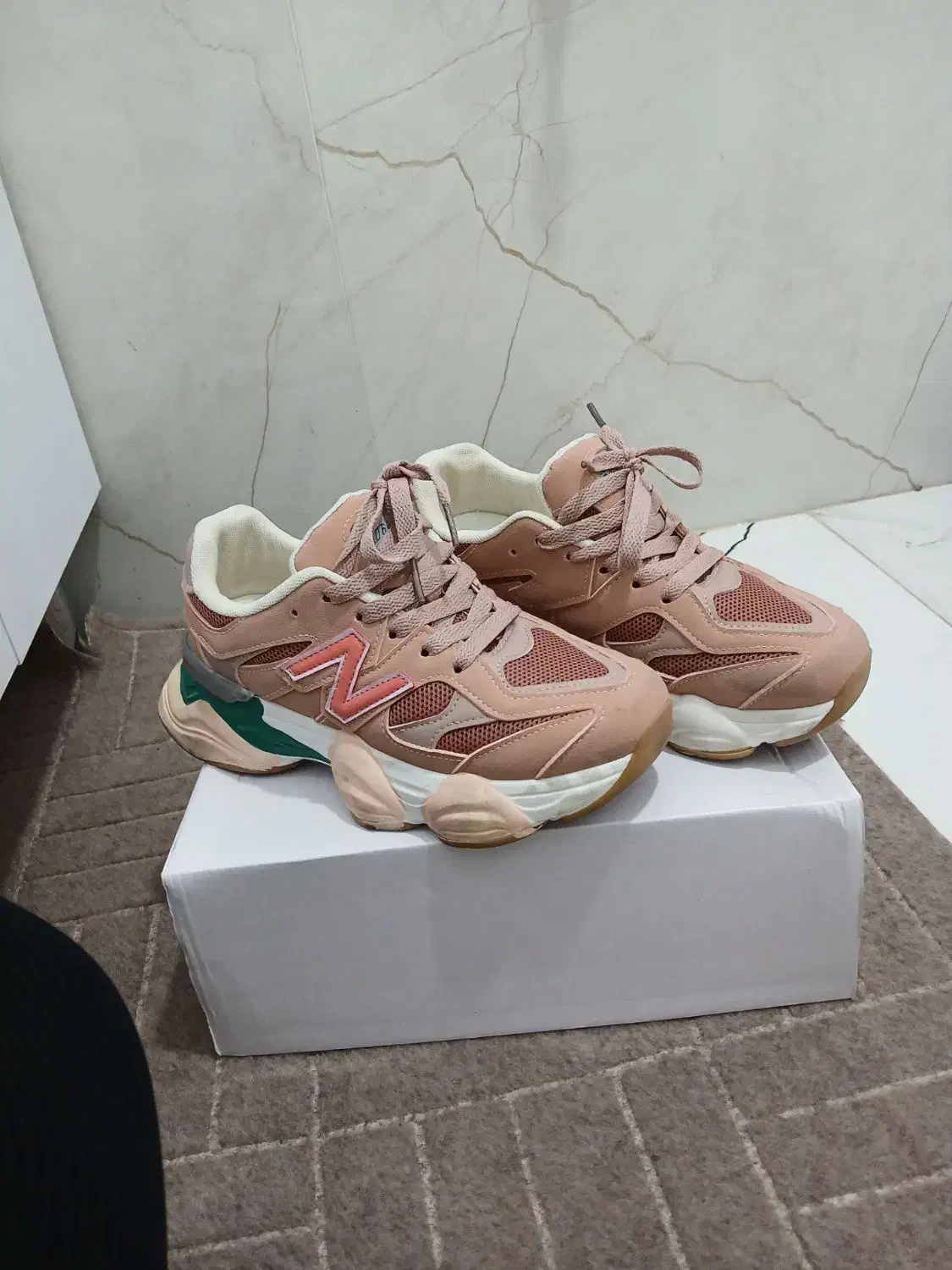 دوتا کتونی دخترانه اصل خیلی خوش پا سایز ۳۷|کیف، کفش، کمربند|اردبیل, |دیوار