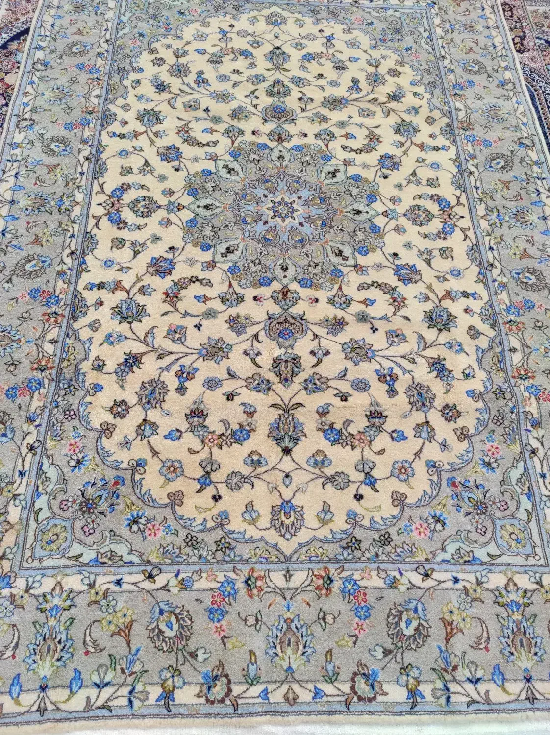 فروش فرش (خریداریم) ماشینی و دستی|فرش|تهران, سعادتآباد|دیوار