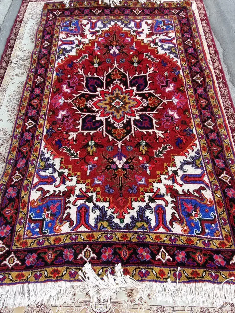 کناره های مختلف|فرش|مراغه, |دیوار