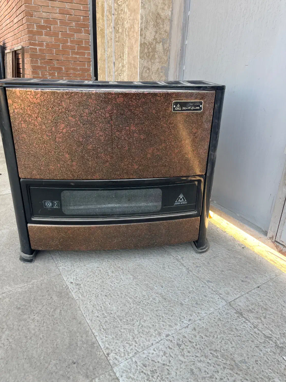 بخاری بزرگ کوچک بدون دودکش و معمولی|بخاری، هیتر، شومینه|تهران, صادقیه|دیوار
